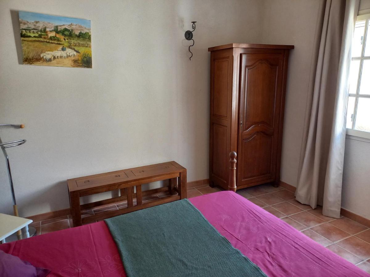 Bienvenue En Provence Villa Monteux Bagian luar foto